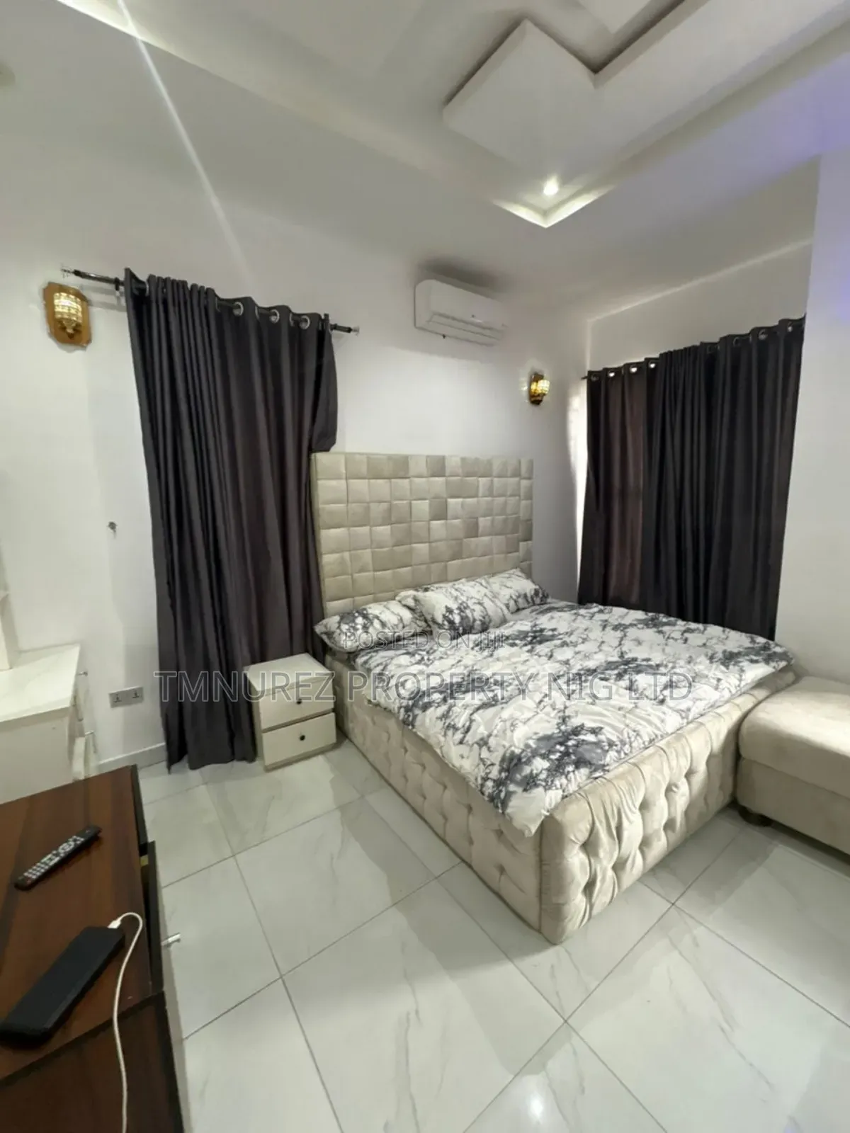 Furnished Studio Apartment in Orchild Road, Chevron for rent in Chevron