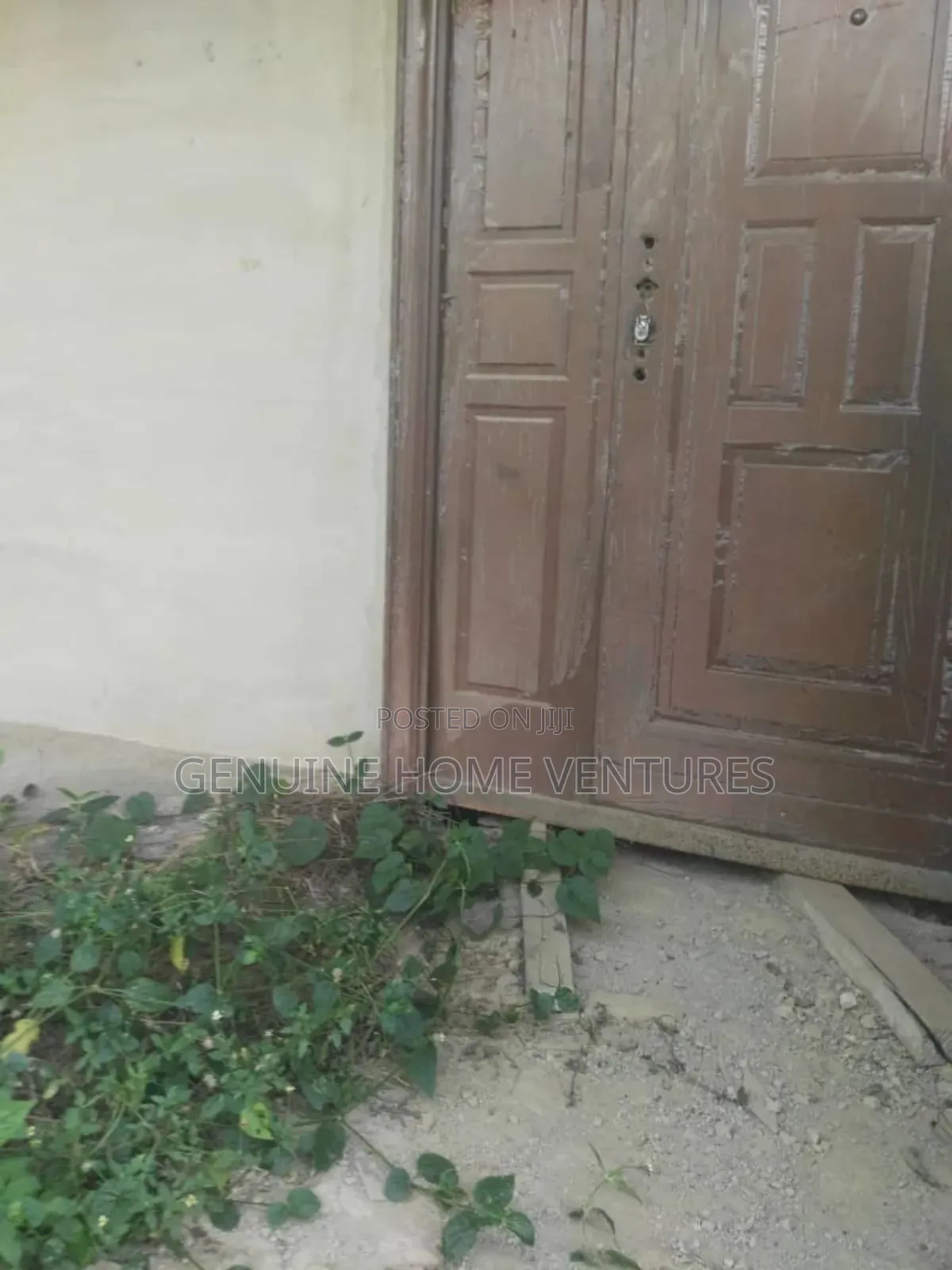 4bdrm Bungalow in Jumofak for sale in Jumofak