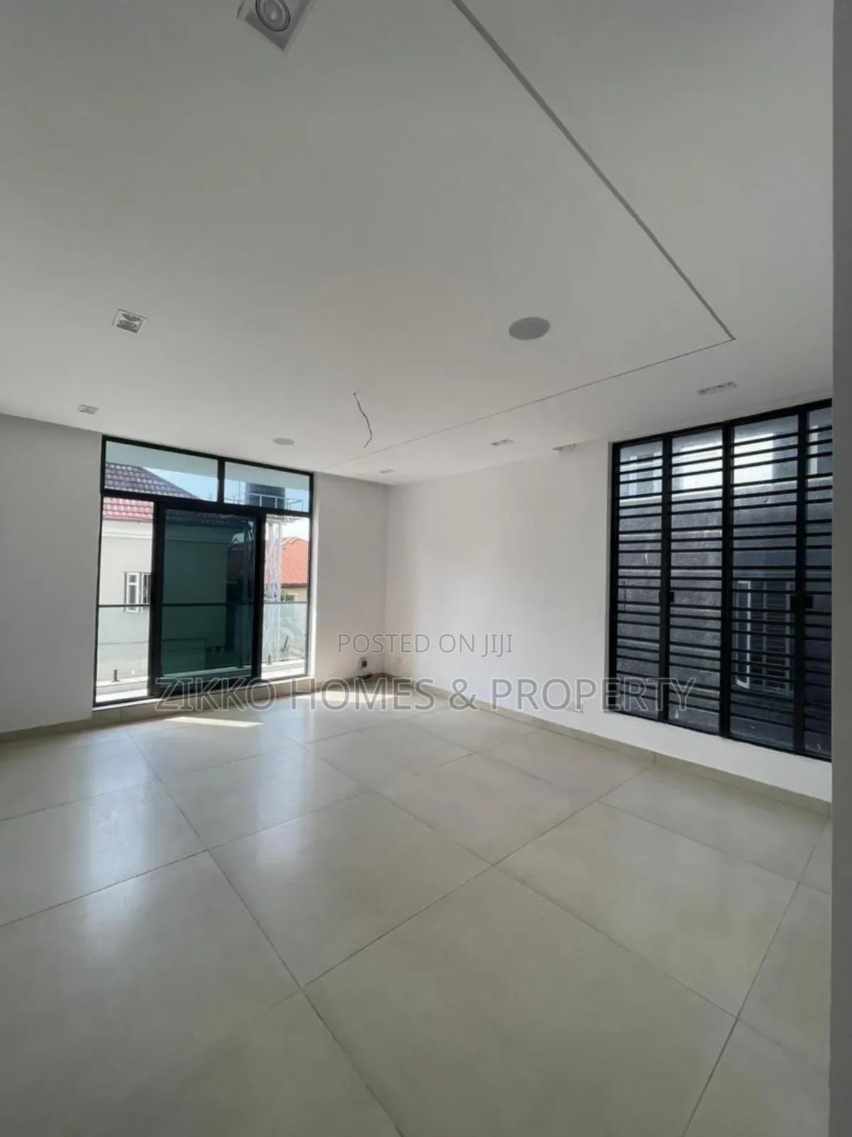 5bdrm Duplex in Lekki for sale in Lekki