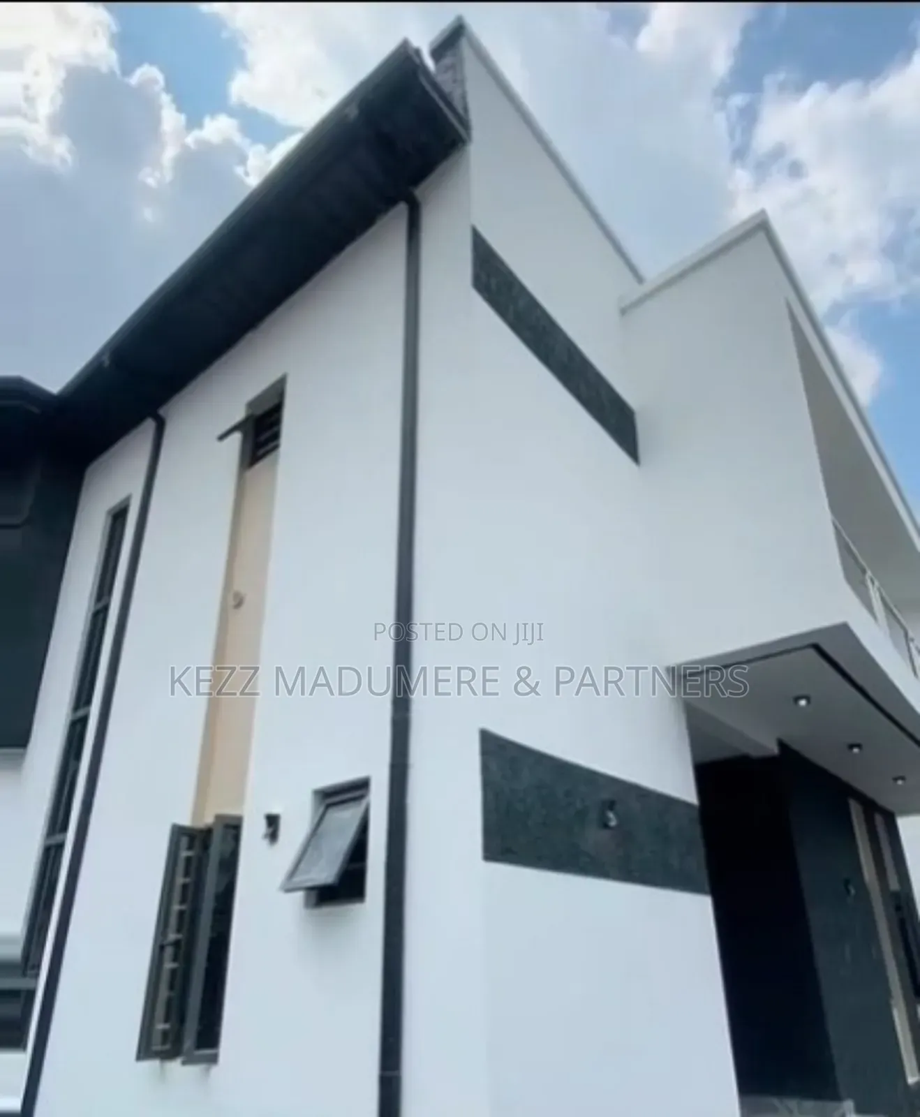 4bdrm Duplex in Dana Estate Port for sale in Port-Harcourt