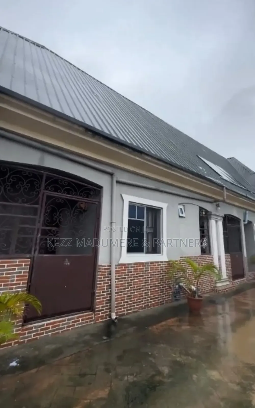 4bdrm Bungalow in Eneka Rukpokwu Road for sale in Rukpokwu