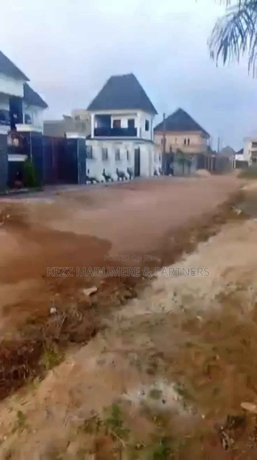 For Sale : 860 SQMTRS at Area U , Owerri, Imo State in Owerri
