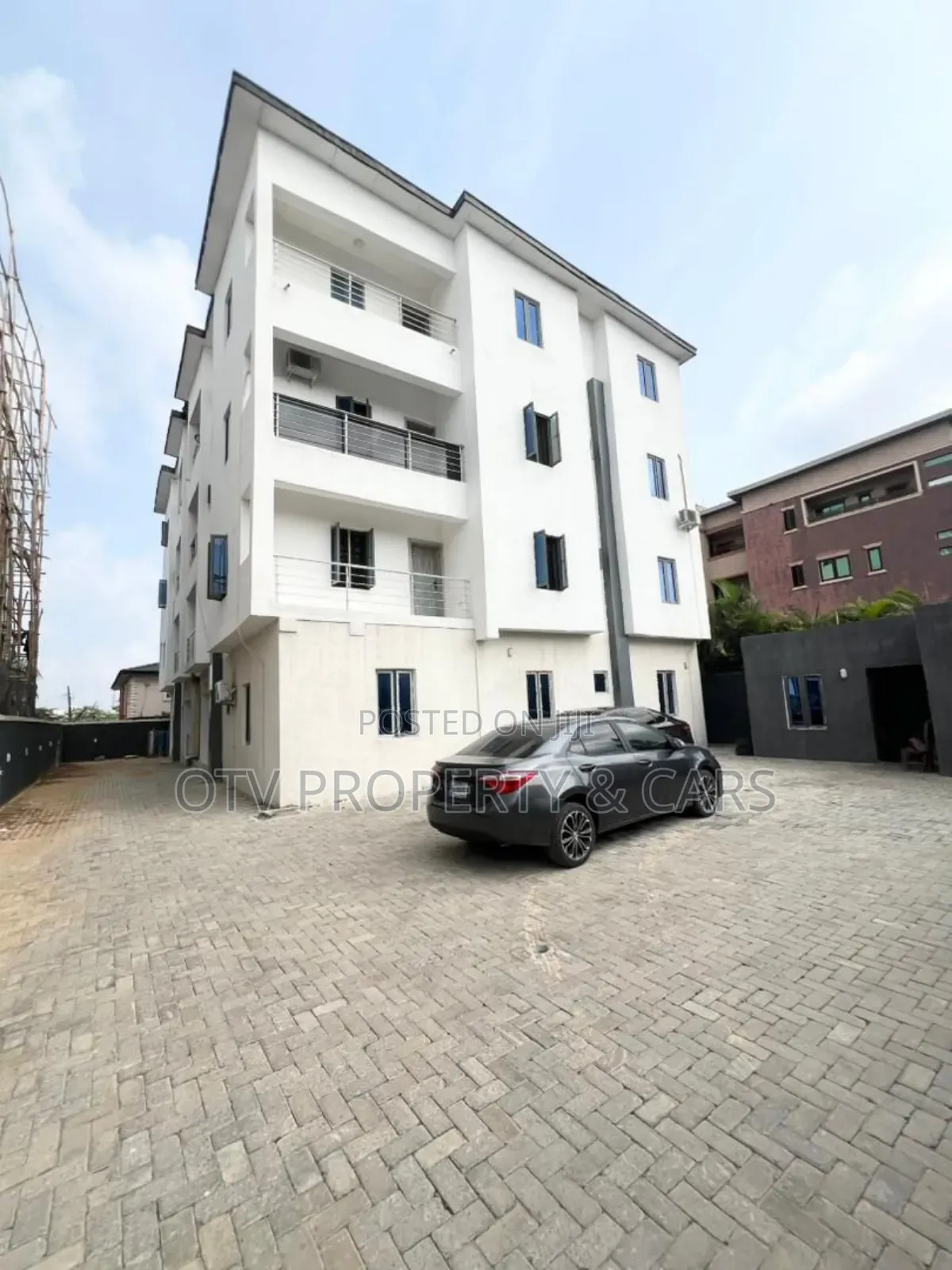 3bdrm Apartment in Ikate for sale in Ikate