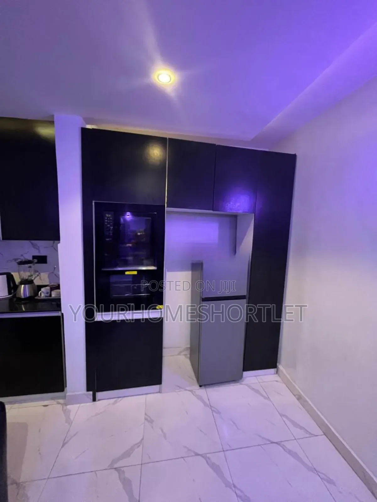 Spacious 2 Bedroom Apartment for Daily, Weekly, Monthly Deal. in Shonibare Estate