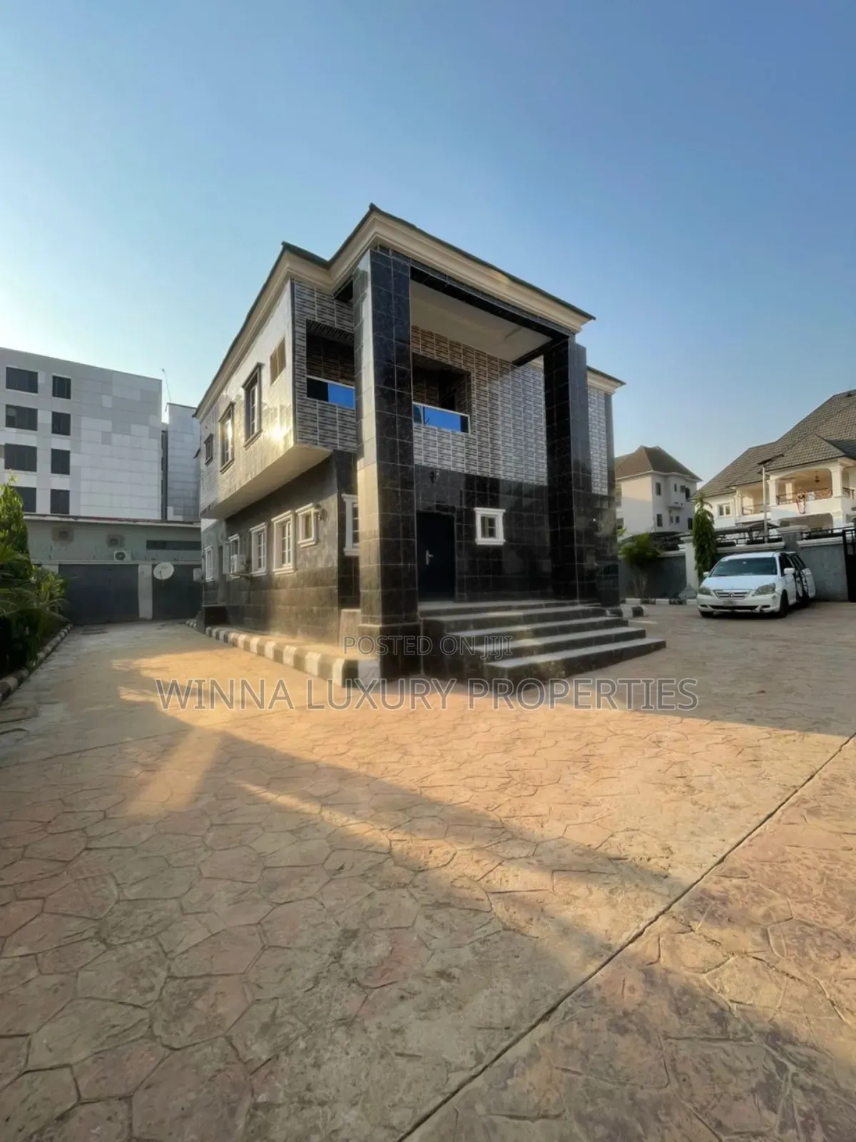 4bdrm Duplex in In An Estate, Around, Lugbe District for sale in Lugbe District