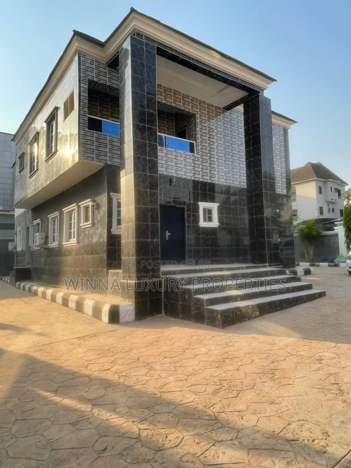 4bdrm Duplex in In An Estate, Around, Lugbe District for sale in Lugbe District