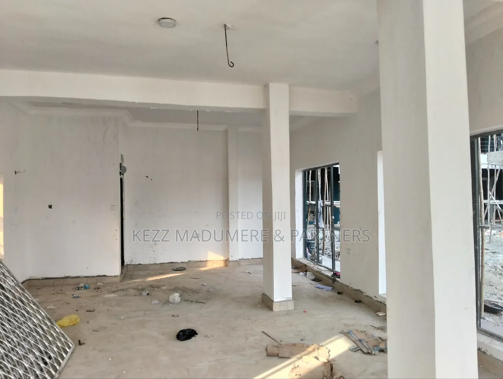 To Let : Brand New Standard Double Shop in Port-Harcourt