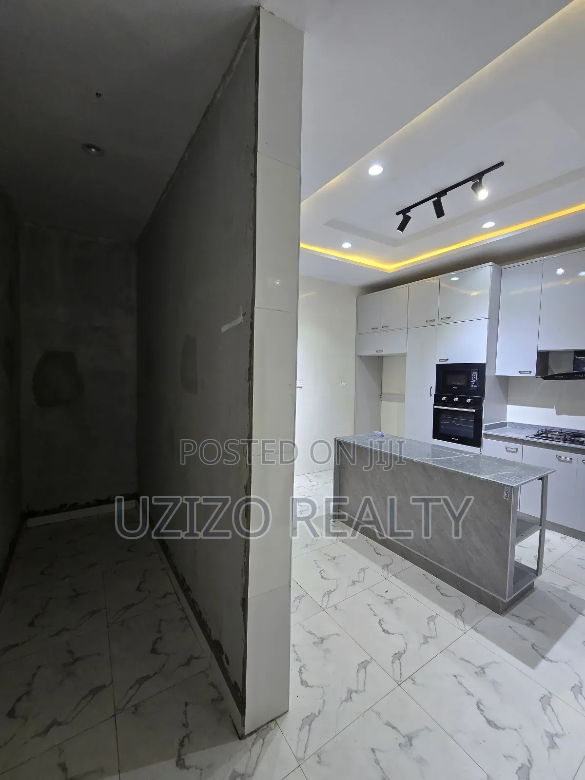 4bdrm Duplex in Ikota Gra for sale in Ikota