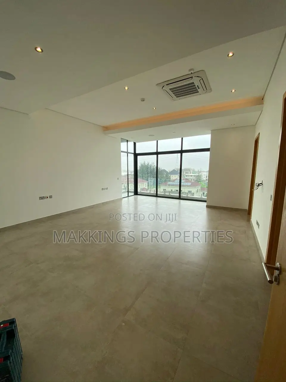 3bdrm Maisonette in Banana Island for rent in Banana Island
