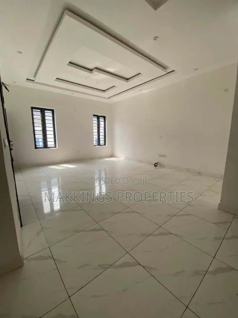 2bdrm Apartment in Lekki Phase 1 for rent in Lekki Phase 1