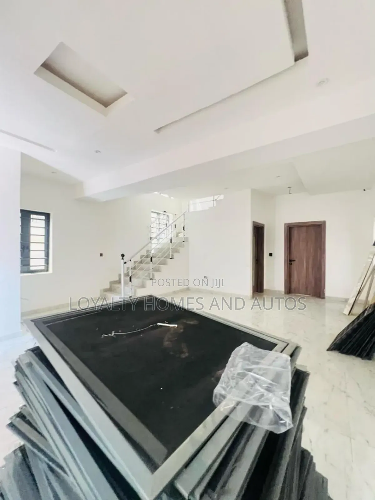 Furnished 4bdrm Duplex in GRA Phase 1 for sale in GRA Phase 1