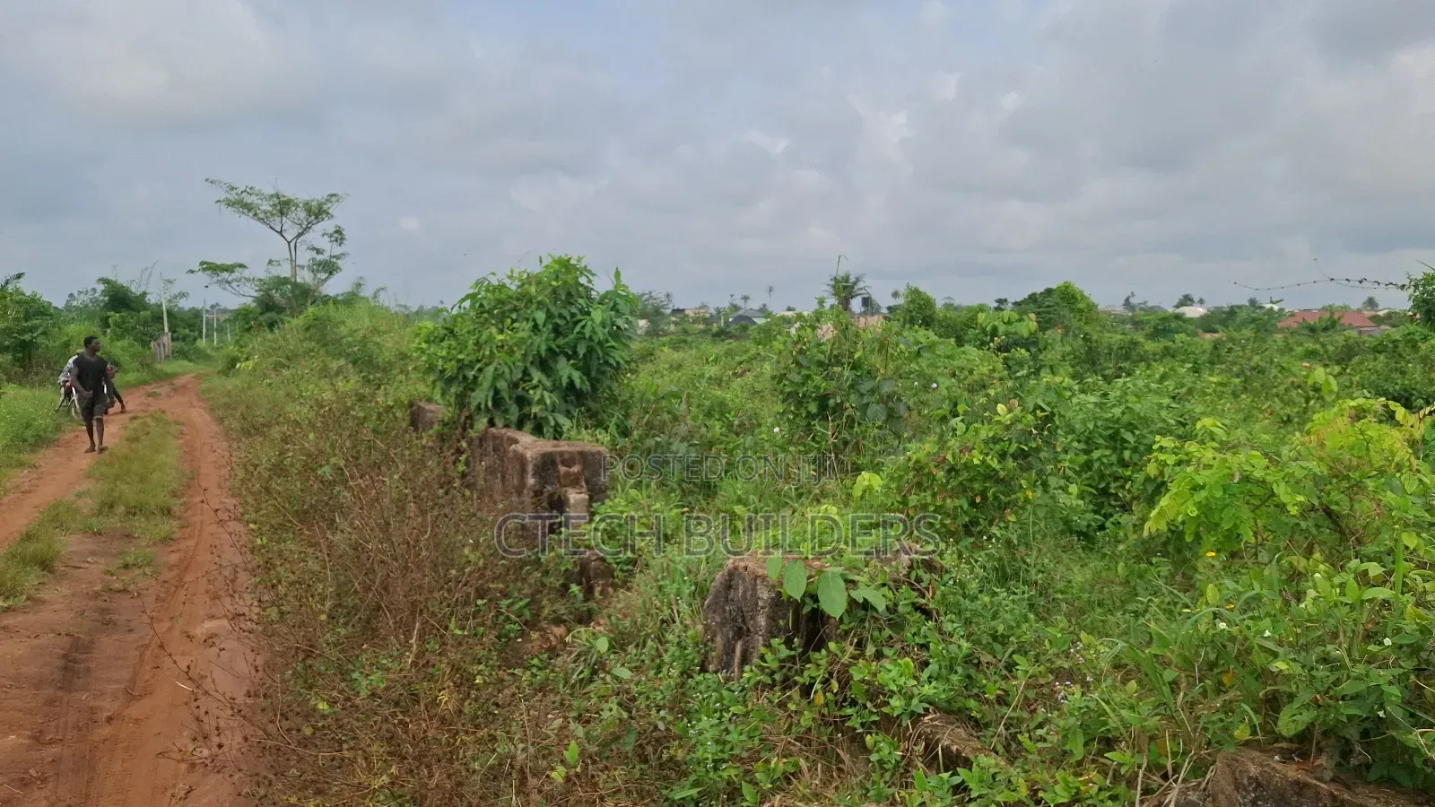 Distress 50ft by 100ft in Benin City