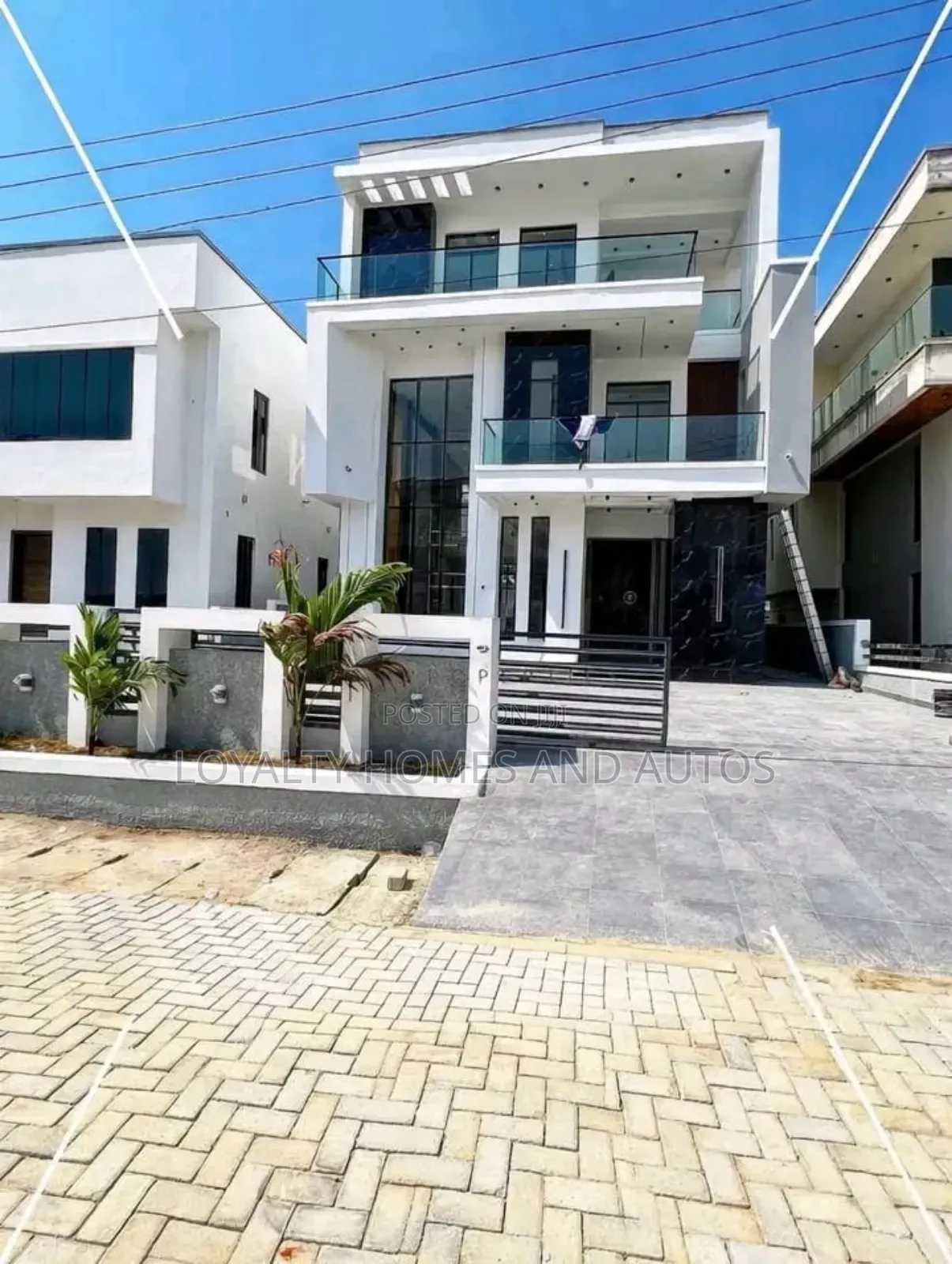 Furnished 5bdrm Duplex in Lekki for sale in Lekki