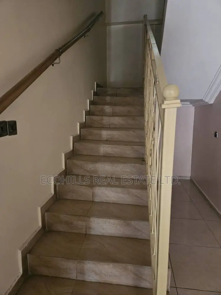 4bdrm Duplex in Dawaki for sale in Dawaki
