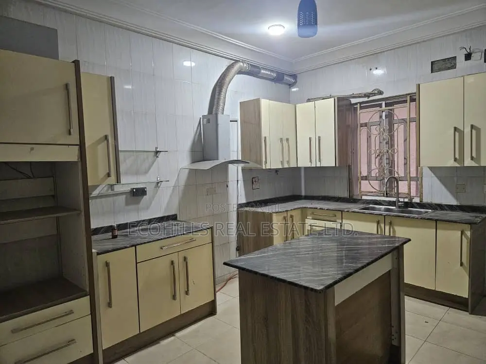 4bdrm Duplex in Dawaki for sale in Dawaki