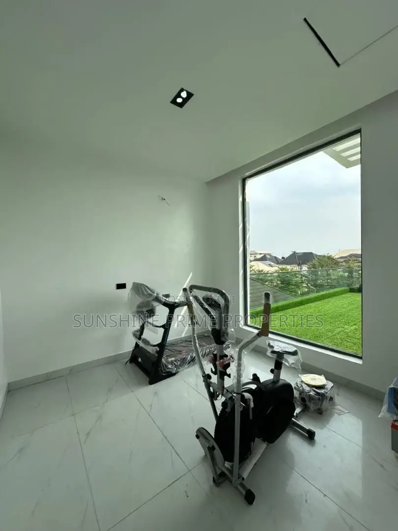 Furnished 5bdrm Duplex in Chevron Lekki Lagos for sale in Chevron