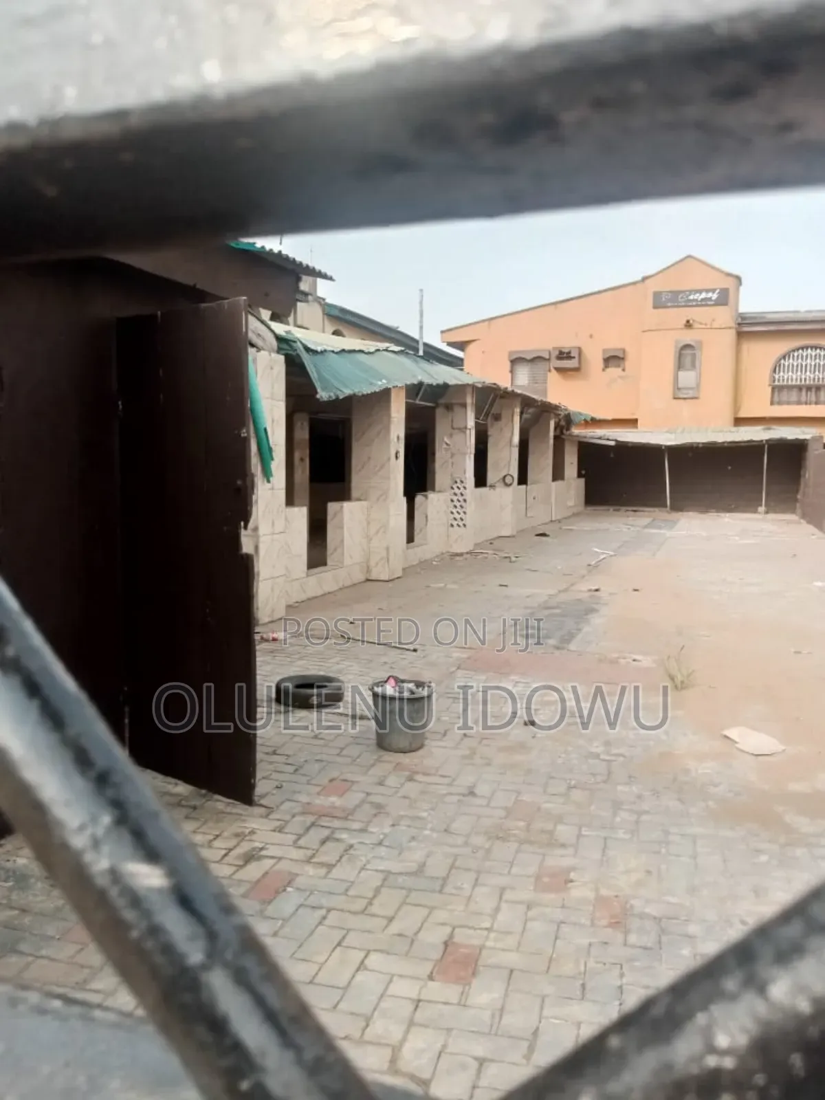 Furnished 7bdrm Duplex in Arida for sale in Arida