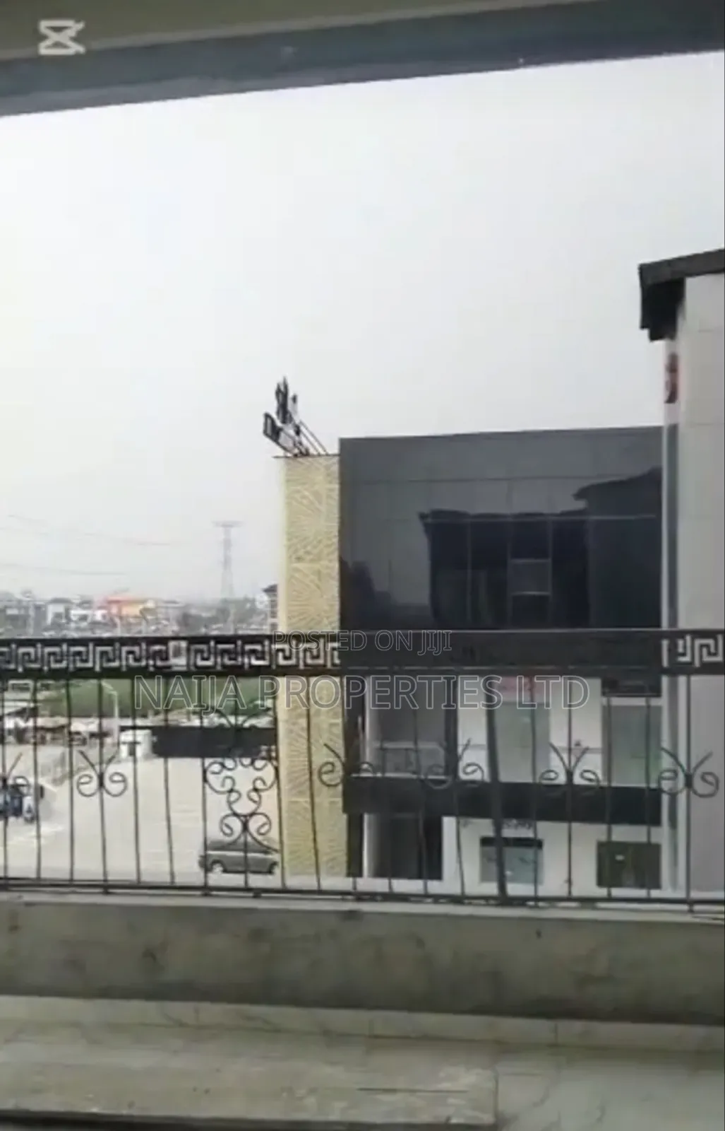 228sqm Open Plan Space on 3rd Floor at Igboefon, Lekki for Rent in Lekki