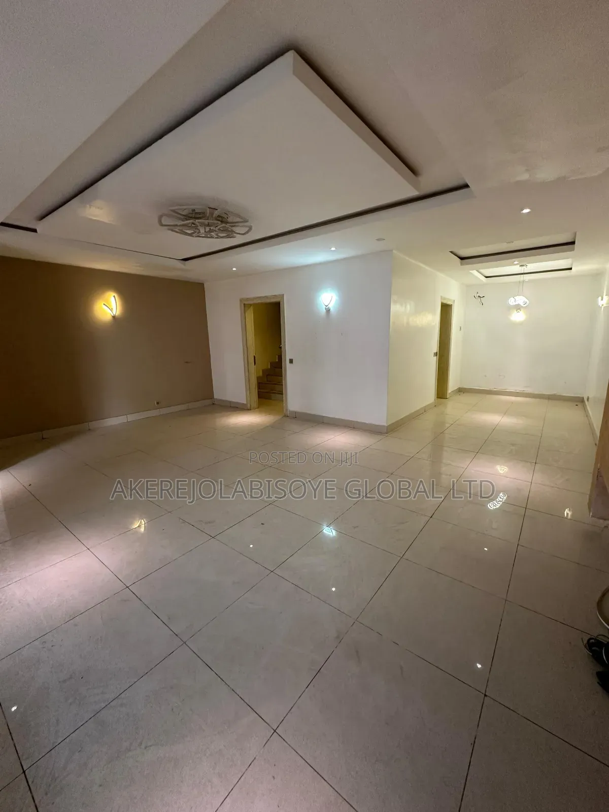 4bdrm Duplex in Lifecamp By Catholic for rent in Life Camp