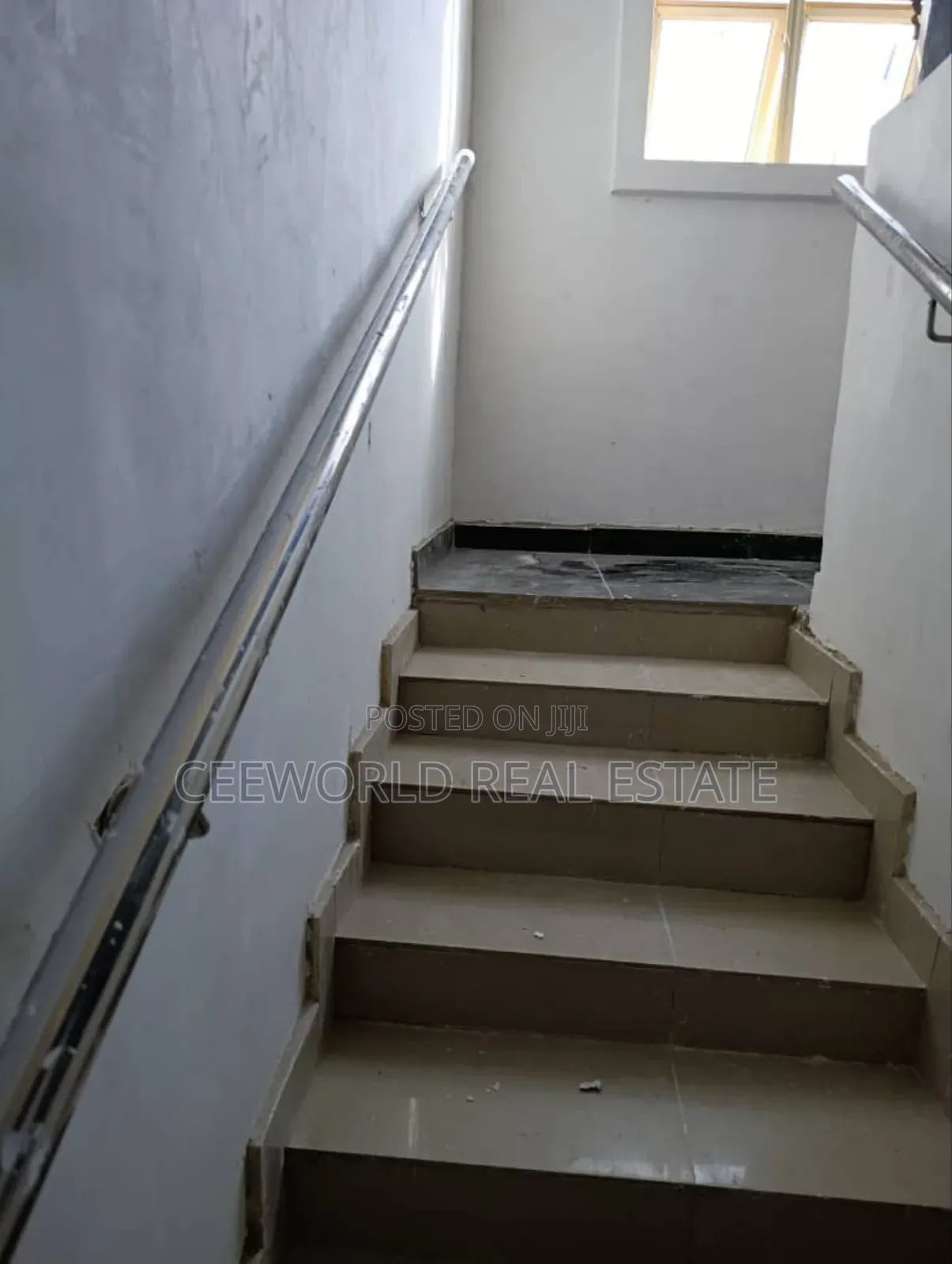 5bdrm Duplex in Adeoje Estate, Akala Express for rent in Akala Express