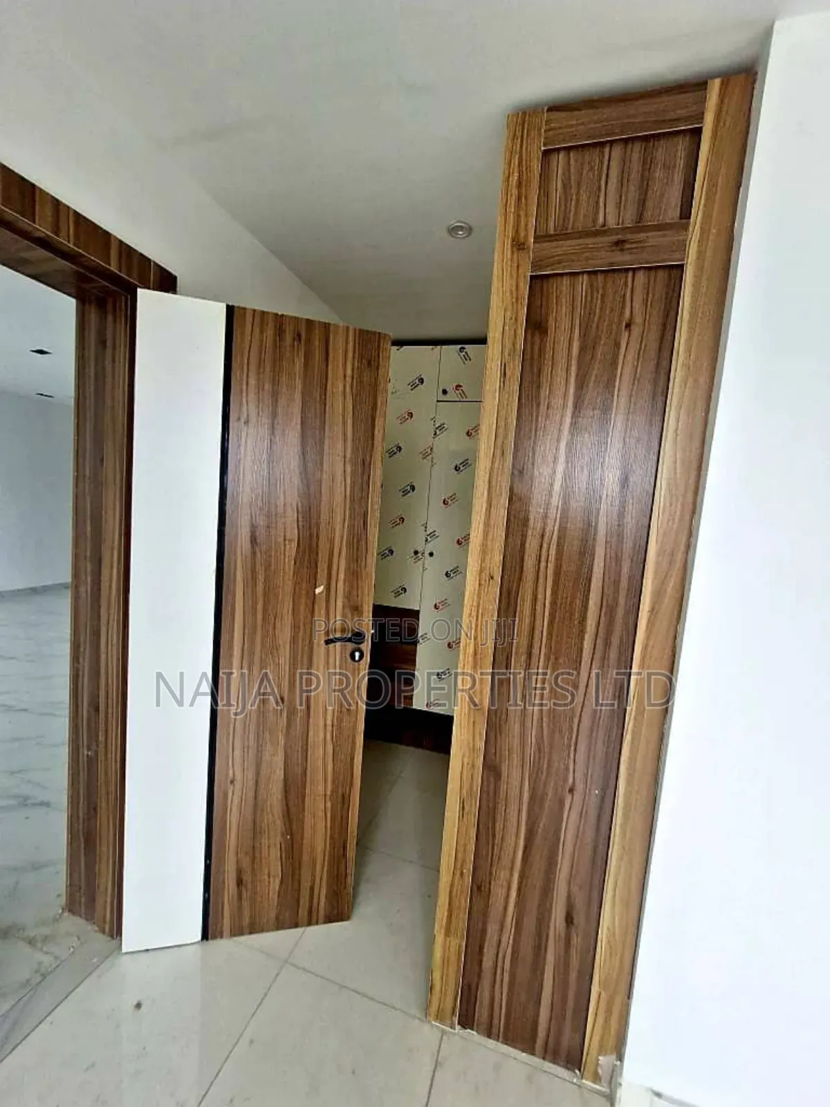2bdrm Apartment in Oniru Estate, Victoria Island for sale in Victoria Island