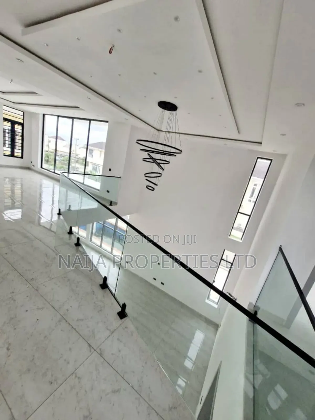 4bdrm Duplex in Chevron, Lekki for sale in Lekki