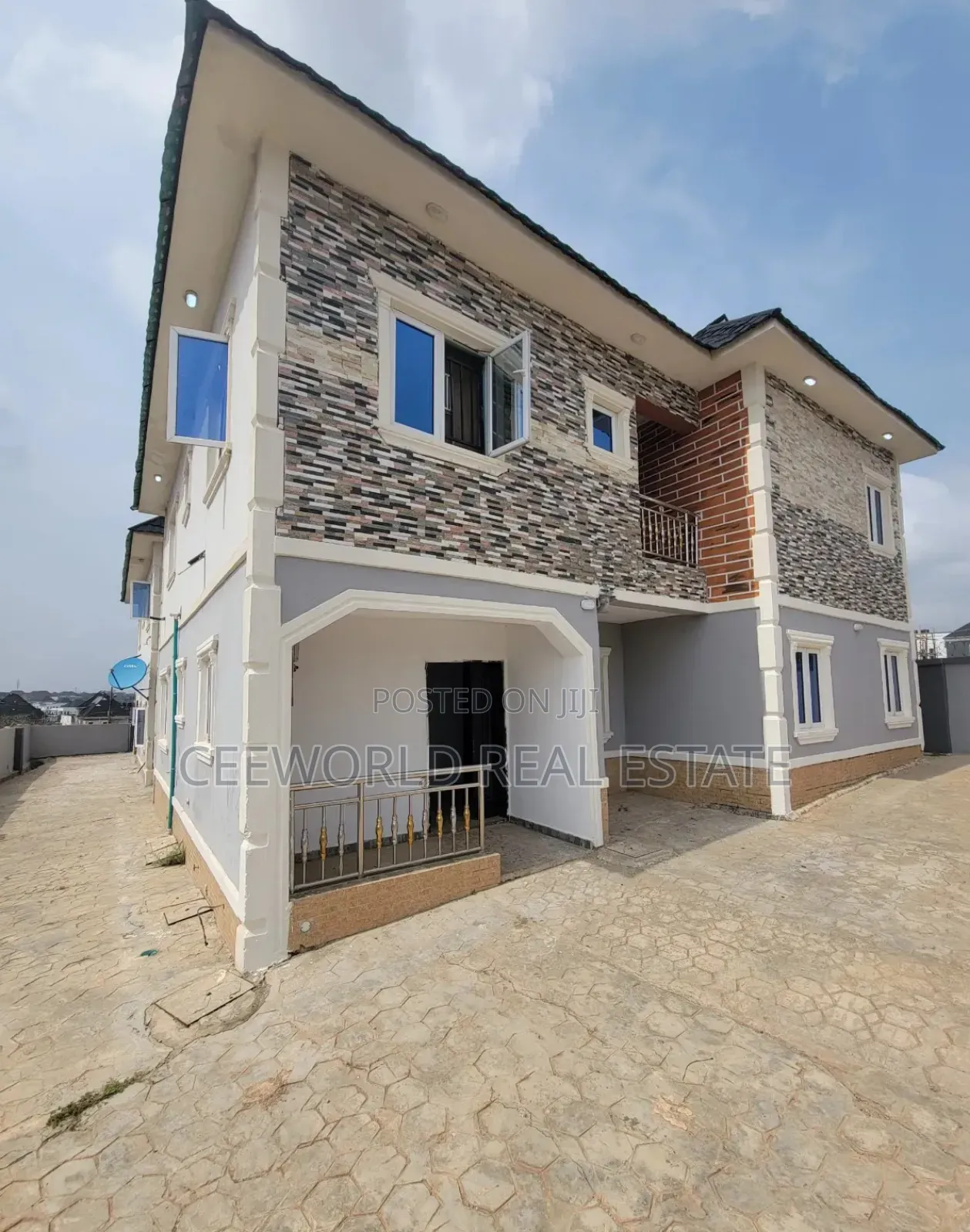 4bdrm Duplex in Calton Gate Estate, Akobo for rent in Akobo