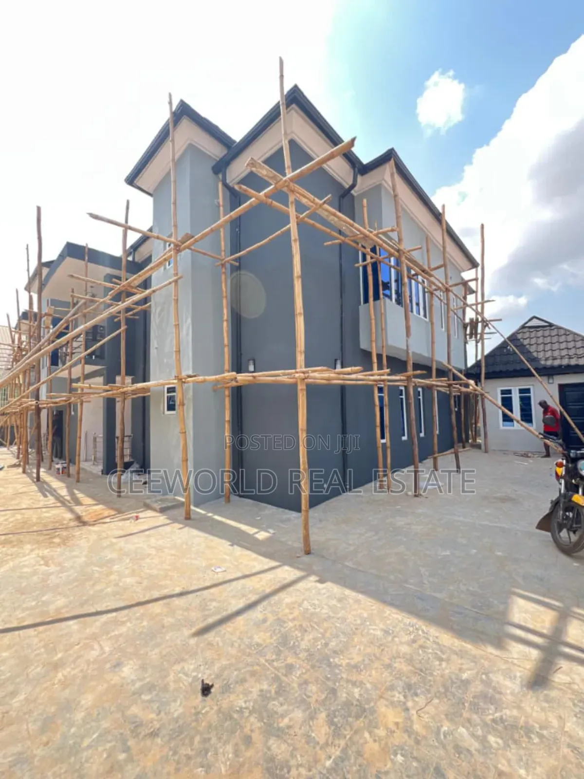 3bdrm Apartment in Opp Maddie Grass, Akala Express for rent in Akala Express