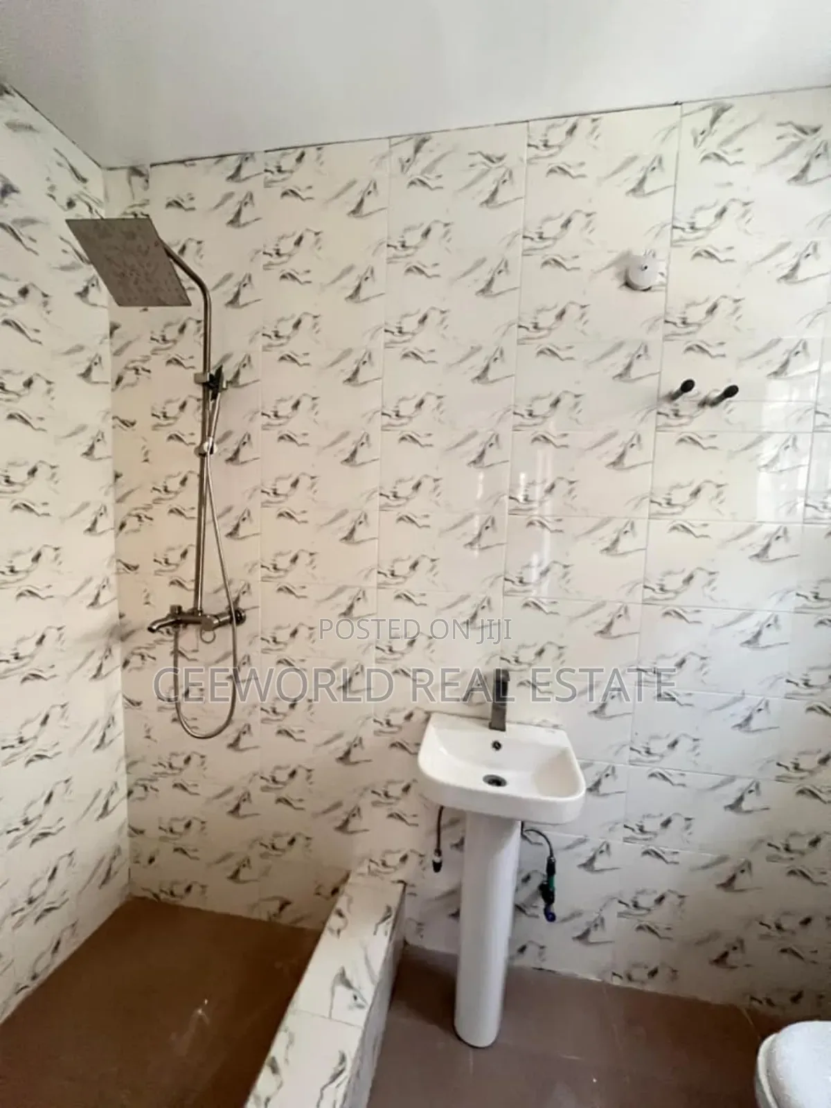 3bdrm Apartment in Opp Maddie Grass, Akala Express for rent in Akala Express