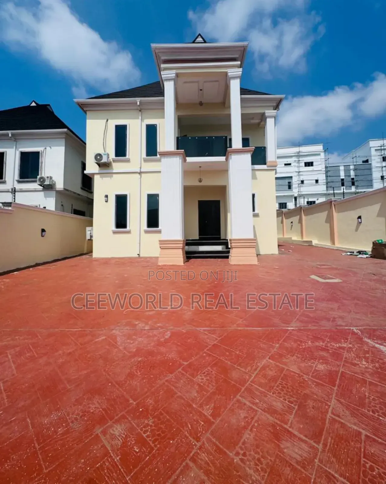 5bdrm Duplex in Kolapo Ishola Gra, Akobo for rent in Akobo