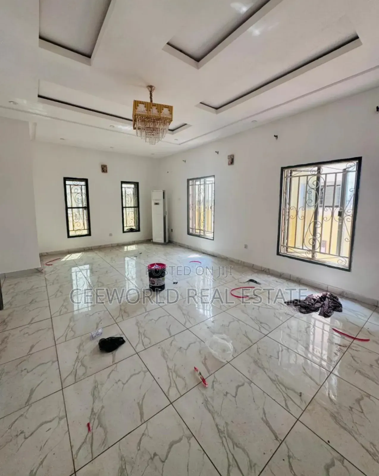 5bdrm Duplex in Kolapo Ishola Gra, Akobo for rent in Akobo