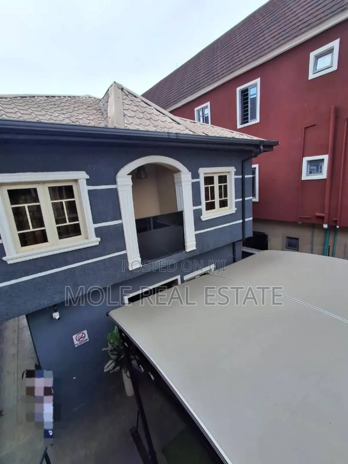 Furnished 4bdrm Block of Flats in Ajao Estate for sale in Ajao Estate