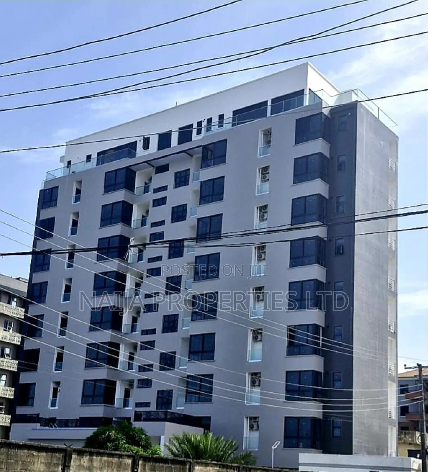 3bdrm Apartment in Lekki Phase 1 for sale in Lekki Phase 1