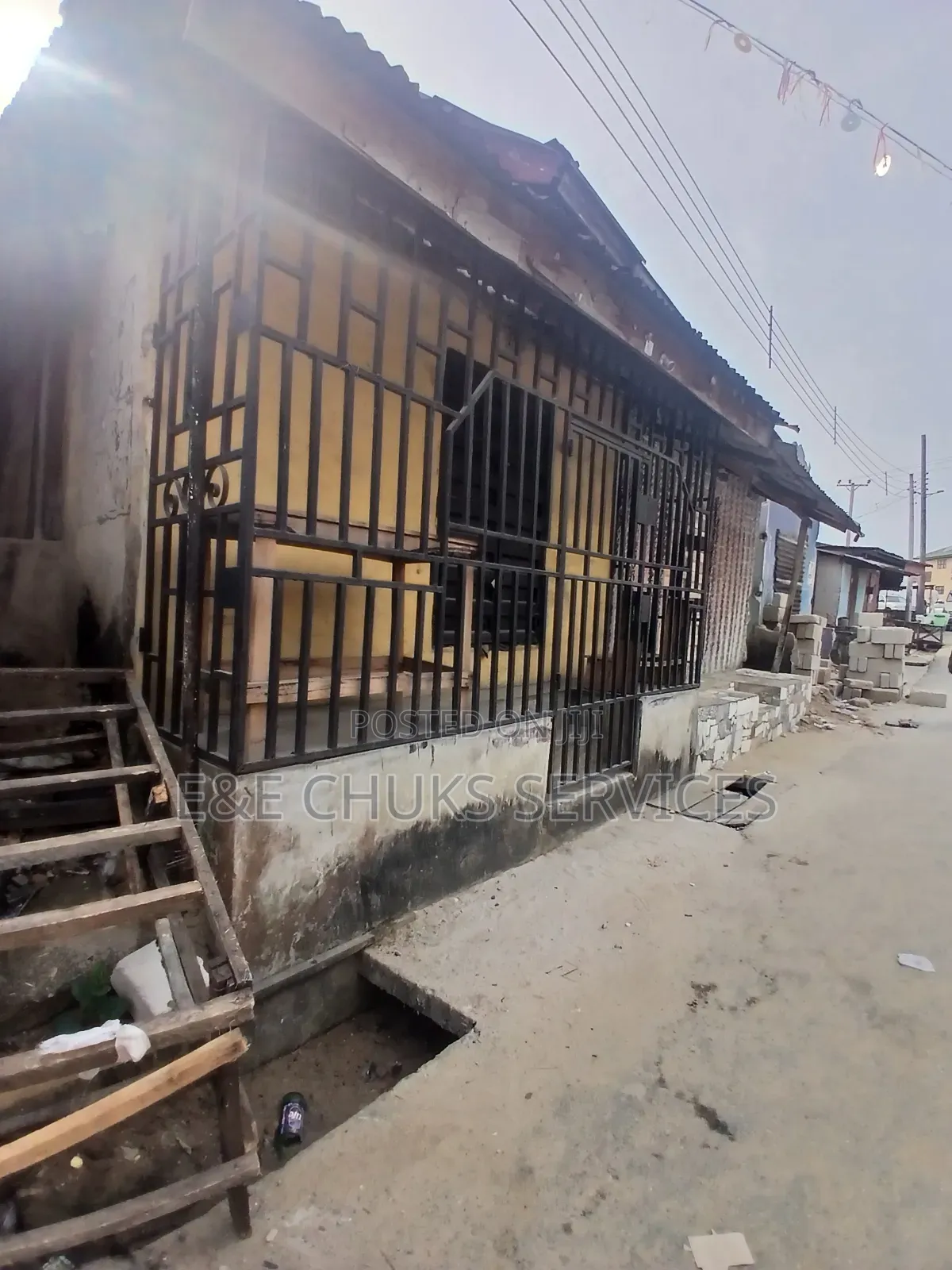 A Big Shop and One Room for Sale in Portharcourt in Obio-Akpor