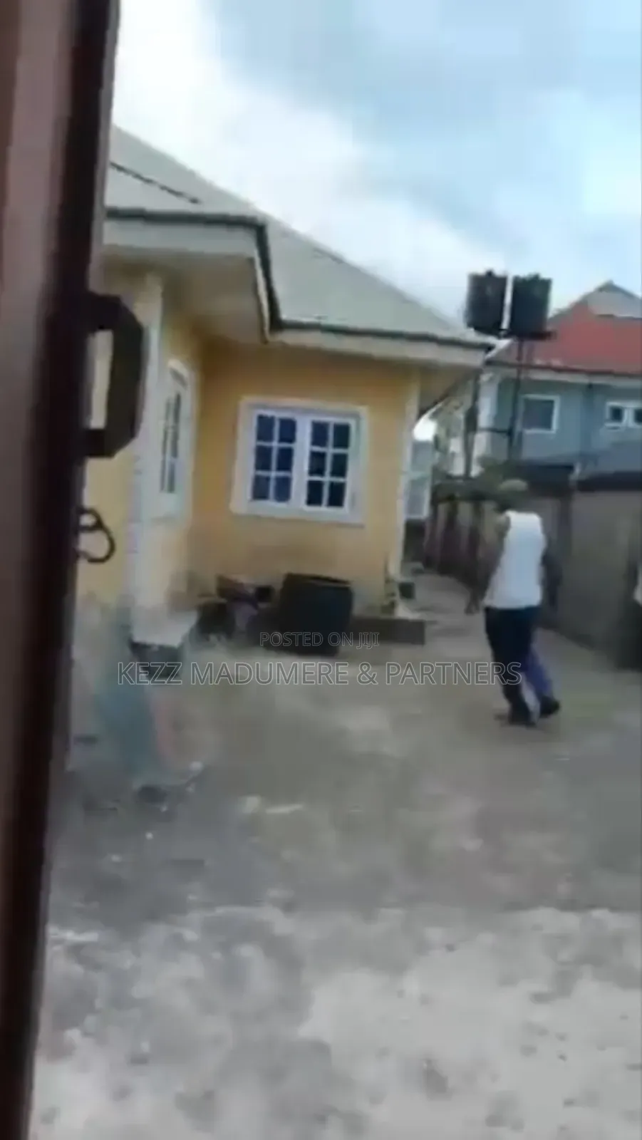 6bdrm Bungalow in Umuguma Owerri West for sale in Owerri