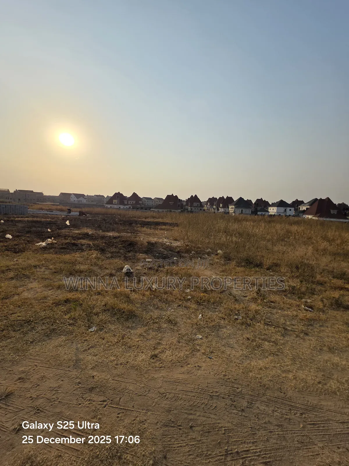 450 Plot for 5 Bed Fully Detached in Lugbe District