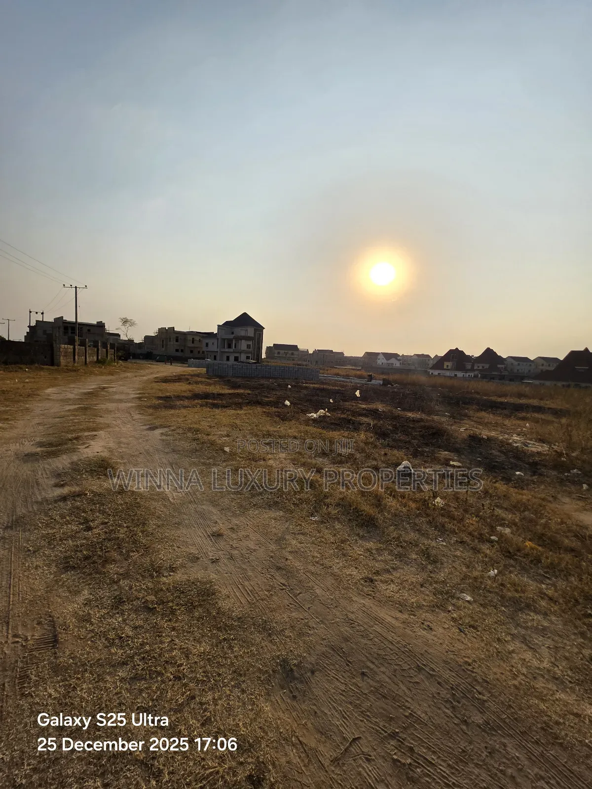 450 Plot for 5 Bed Fully Detached in Lugbe District