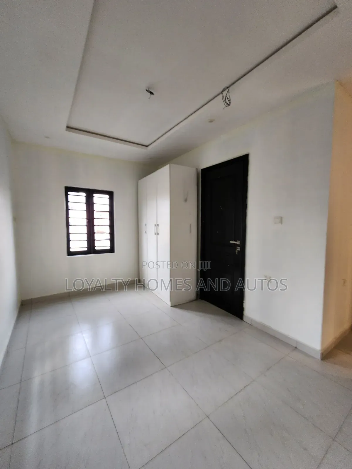 Furnished 4bdrm Duplex in Adelabu for sale in Adelabu