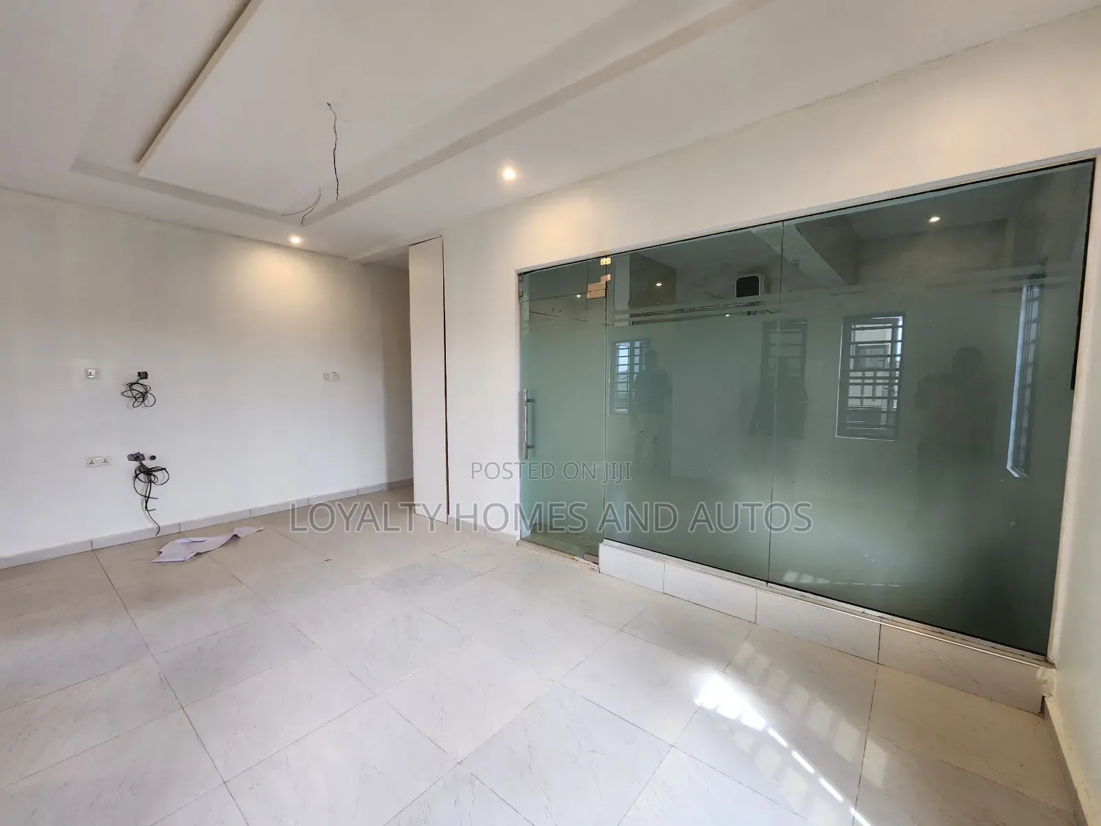 Furnished 4bdrm Duplex in Adelabu for sale in Adelabu