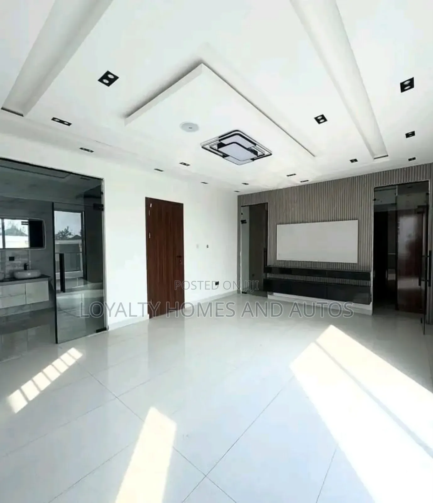 Furnished 5bdrm Duplex in Ikota for sale in Ikota