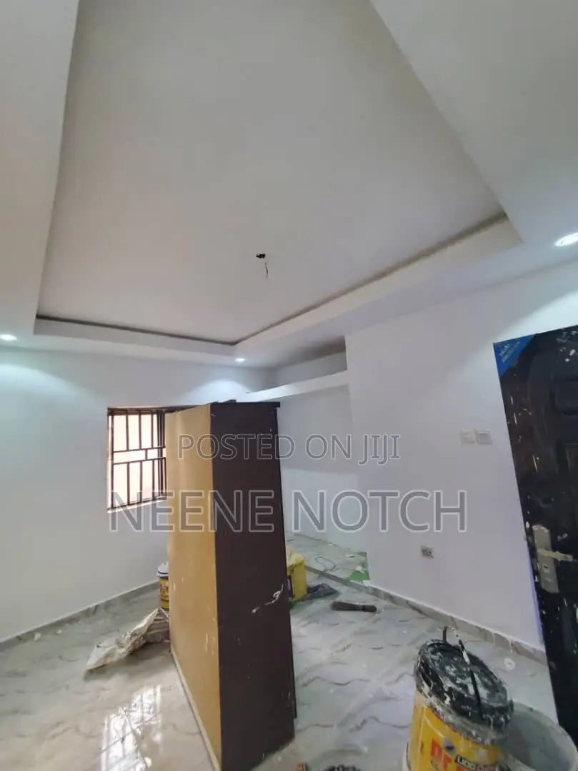 1bdrm Apartment in Swan Street, Durumi for rent in Durumi