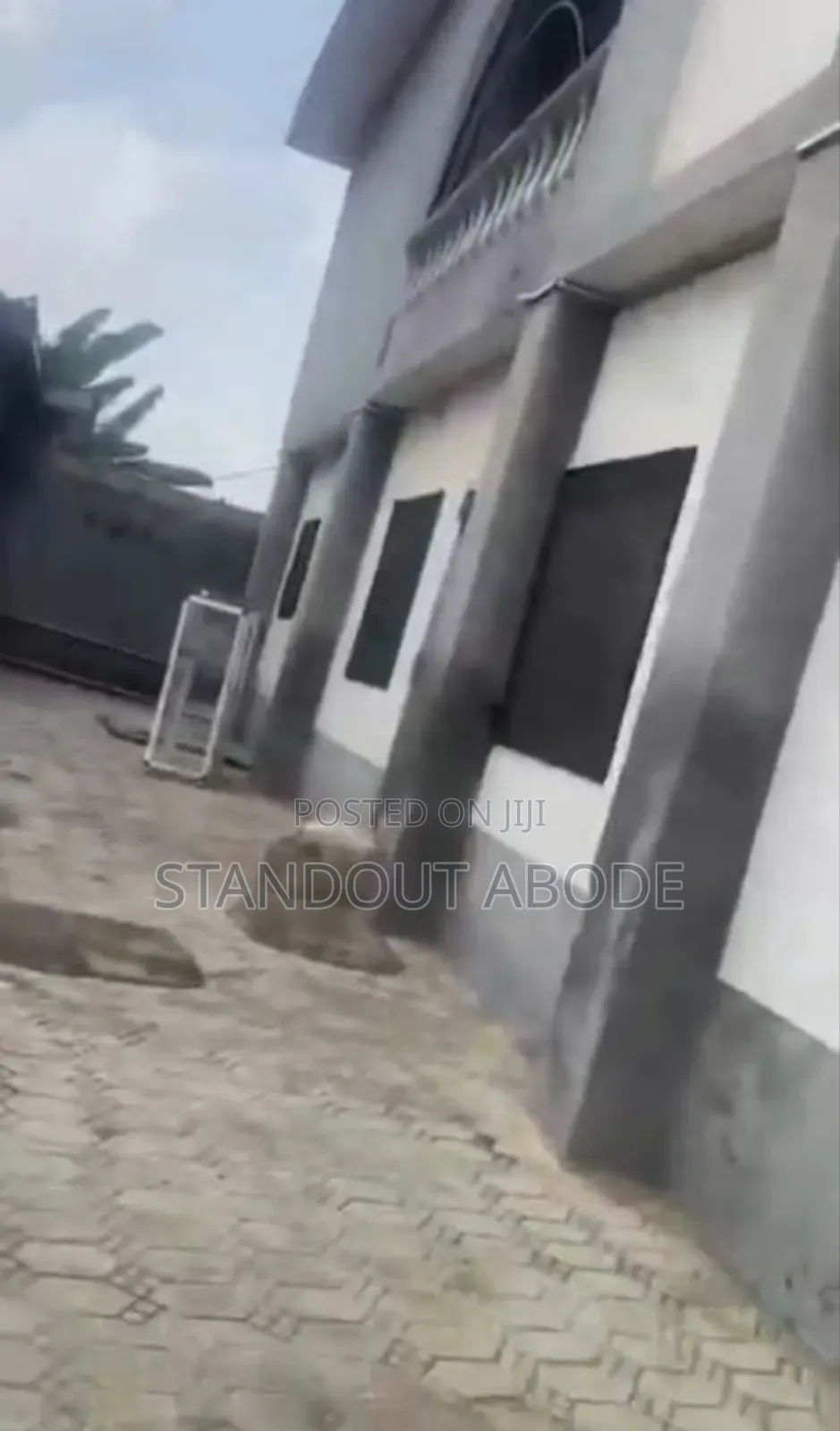 3bdrm House in Good Location, Igando / Ikotun/Igando for sale in Igando / Ikotun/Igando