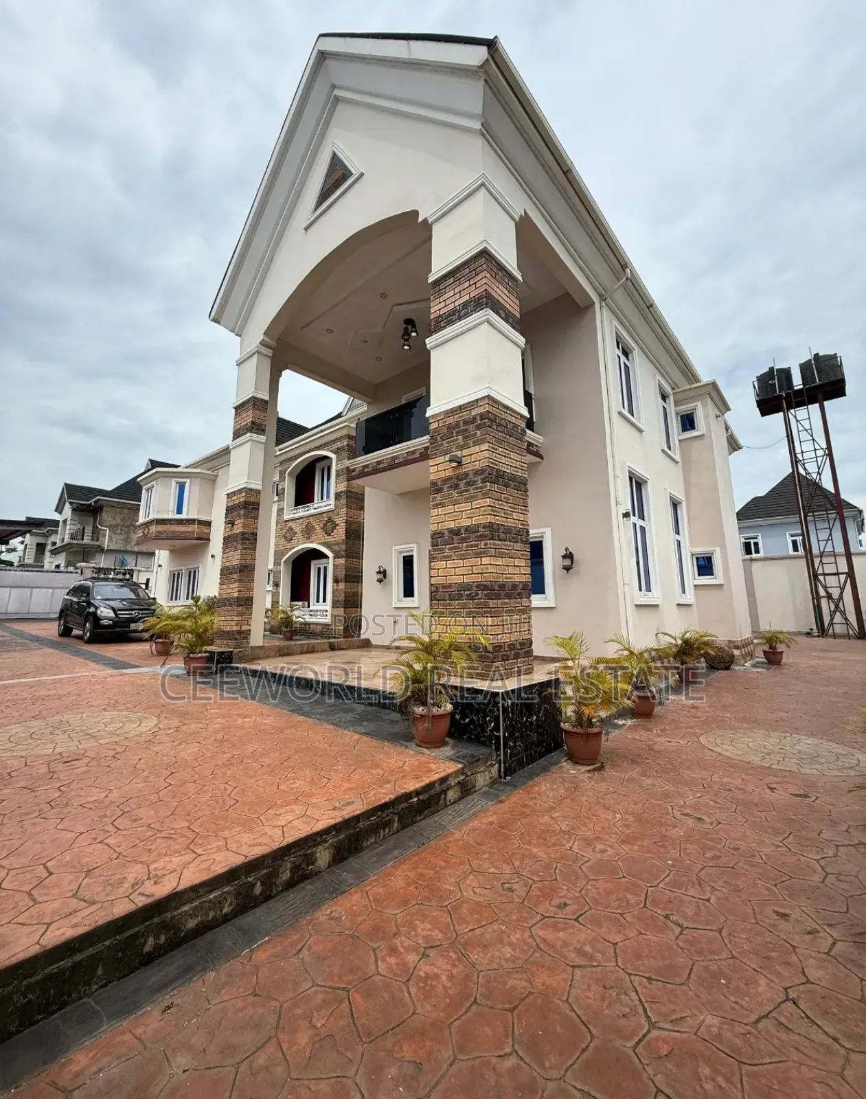 Furnished 5bdrm Duplex in Aerodrome Gra, Samonda for rent in Samonda