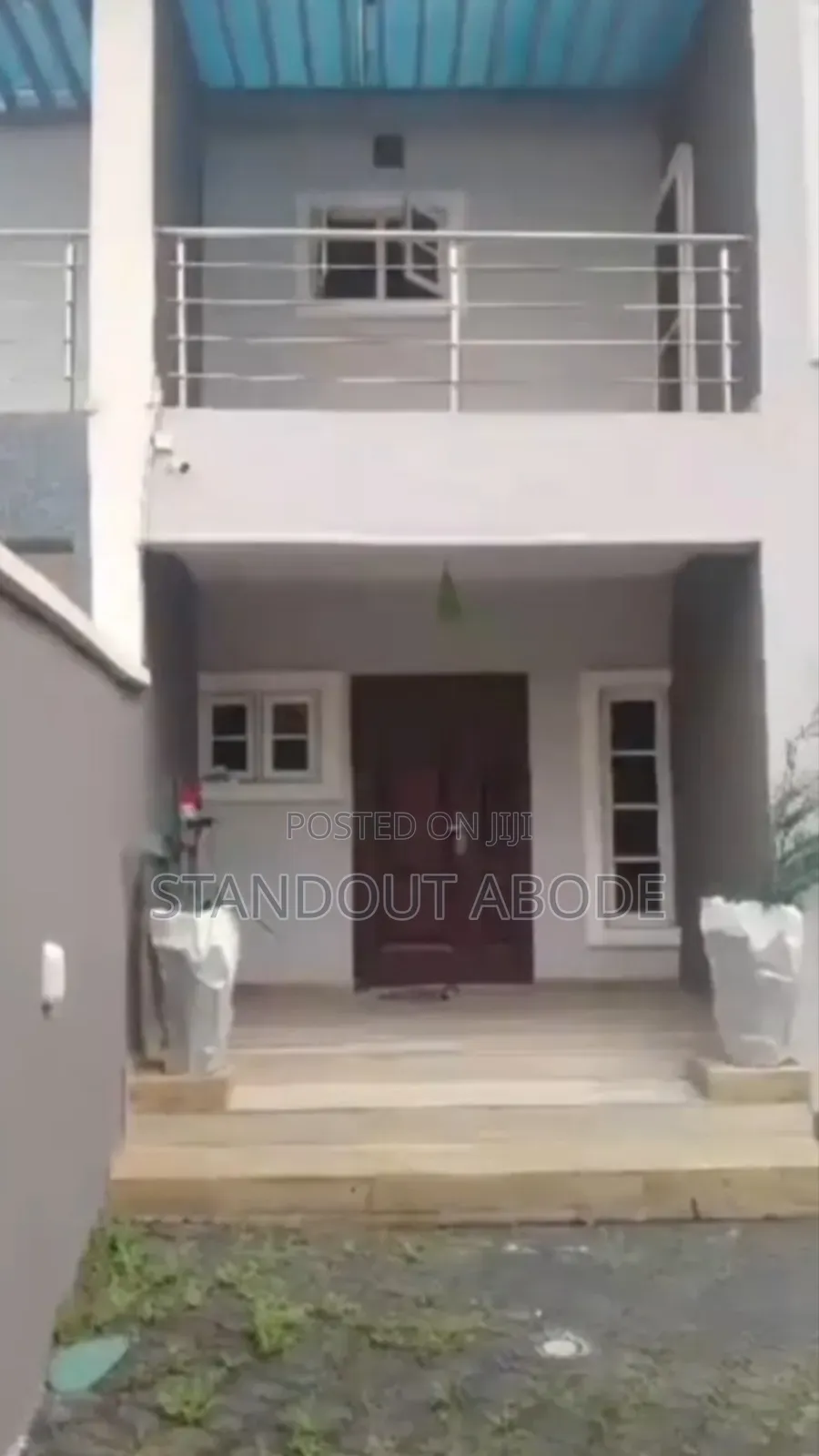 4bdrm Duplex in In An Estate, Mende for sale in Mende