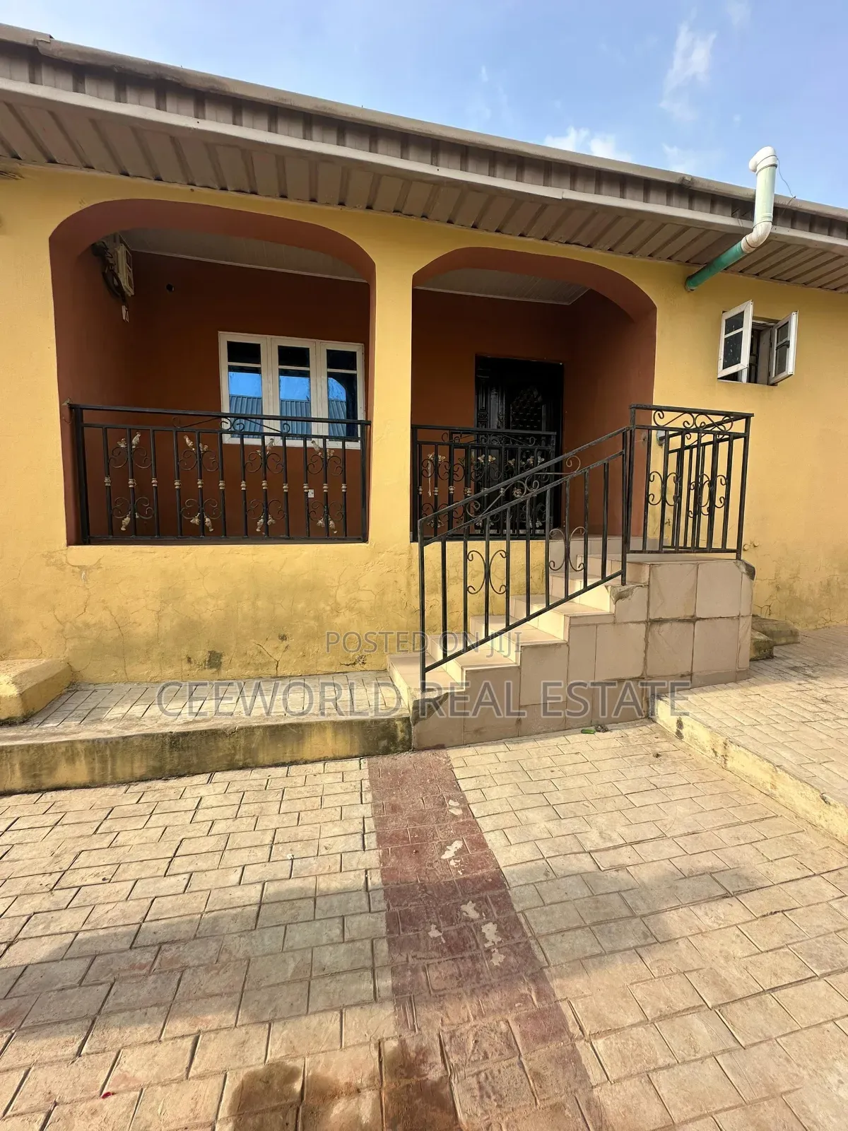 3bdrm Apartment in Idishin Jericho Gra for rent in Idishin