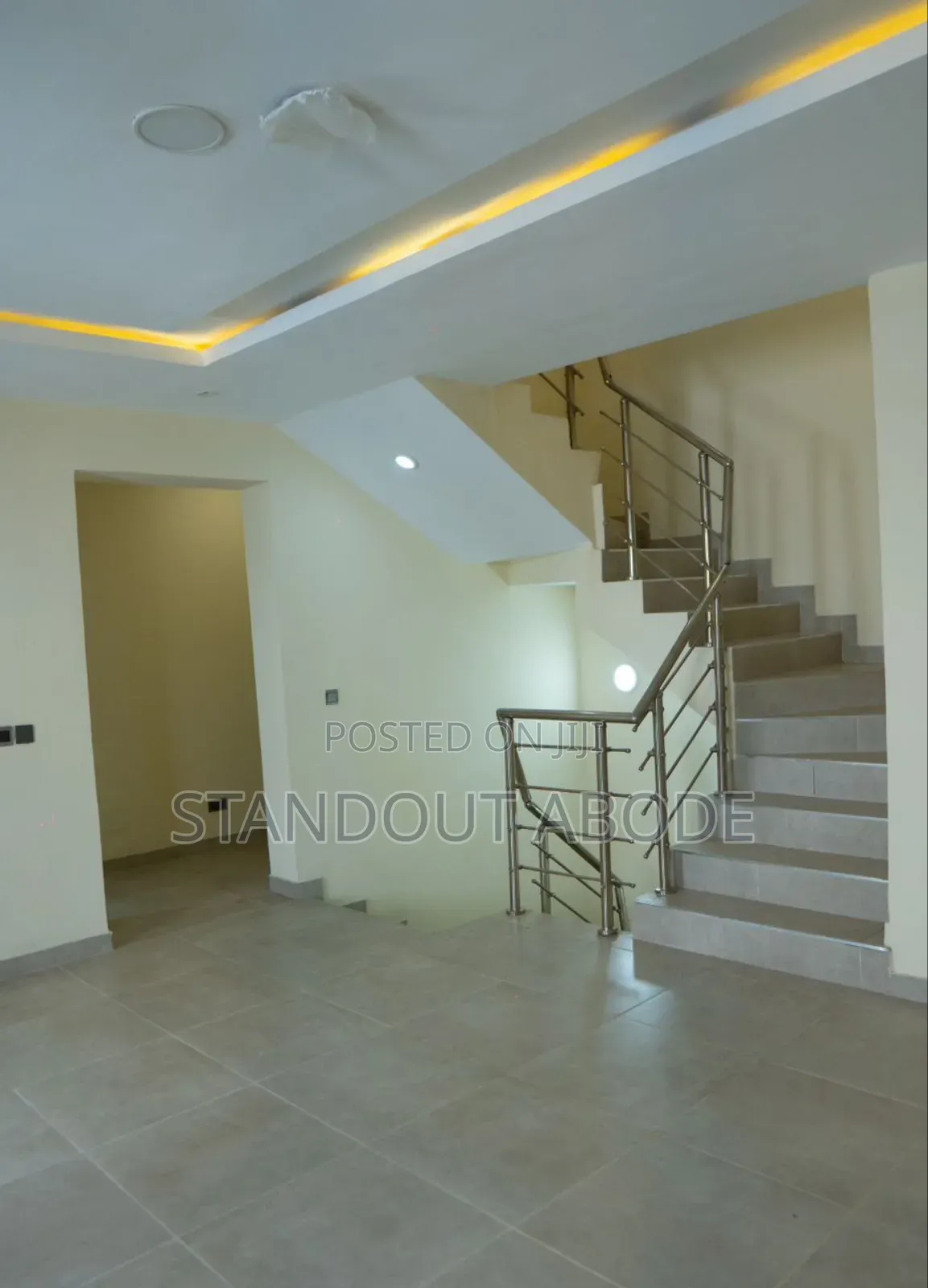 4bdrm Duplex in Royal Garden Estate, Off Lekki-Epe Expressway for sale in Off Lekki-Epe Expressway