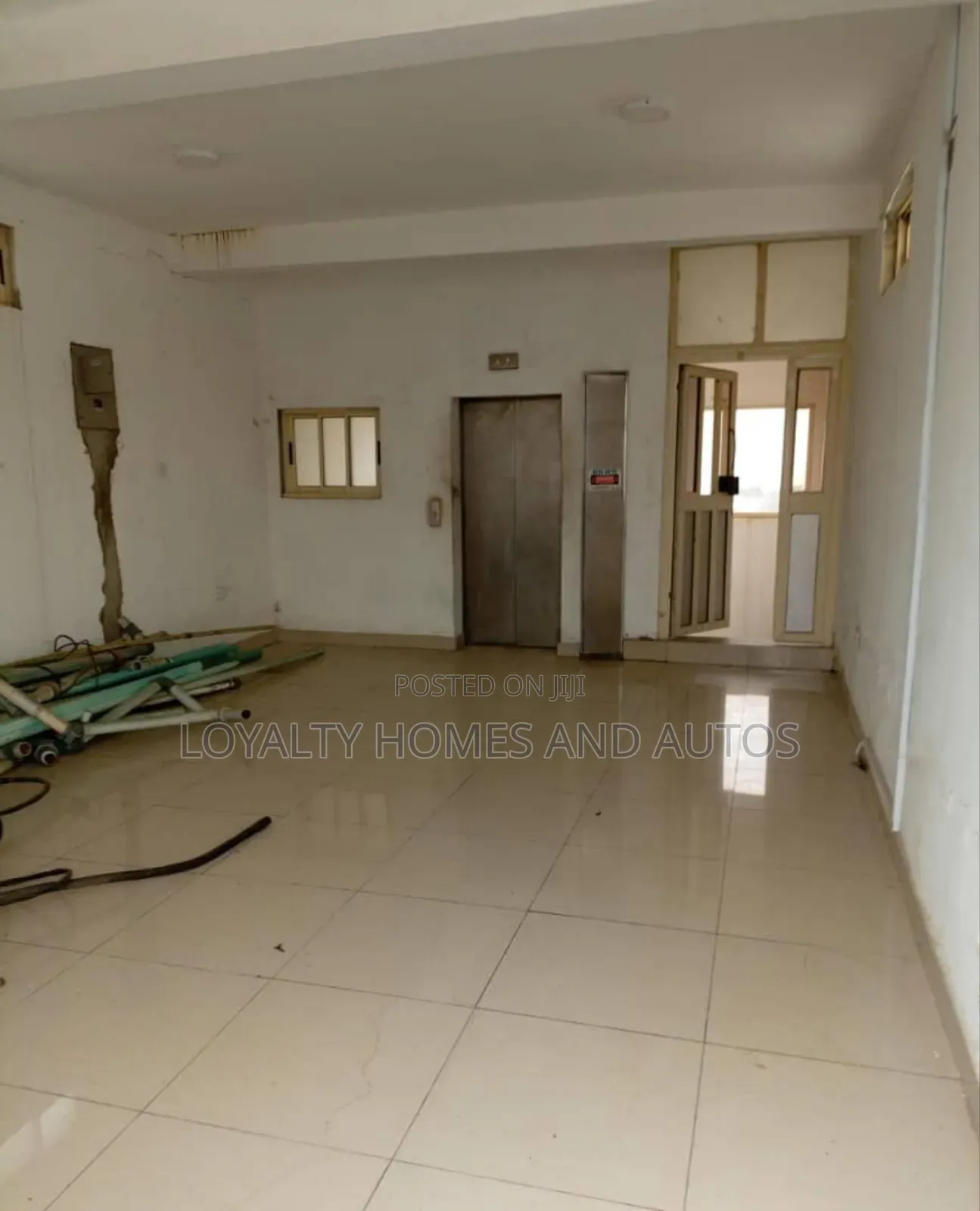 Fully Equipped Hospital for Sale in Victoria Island