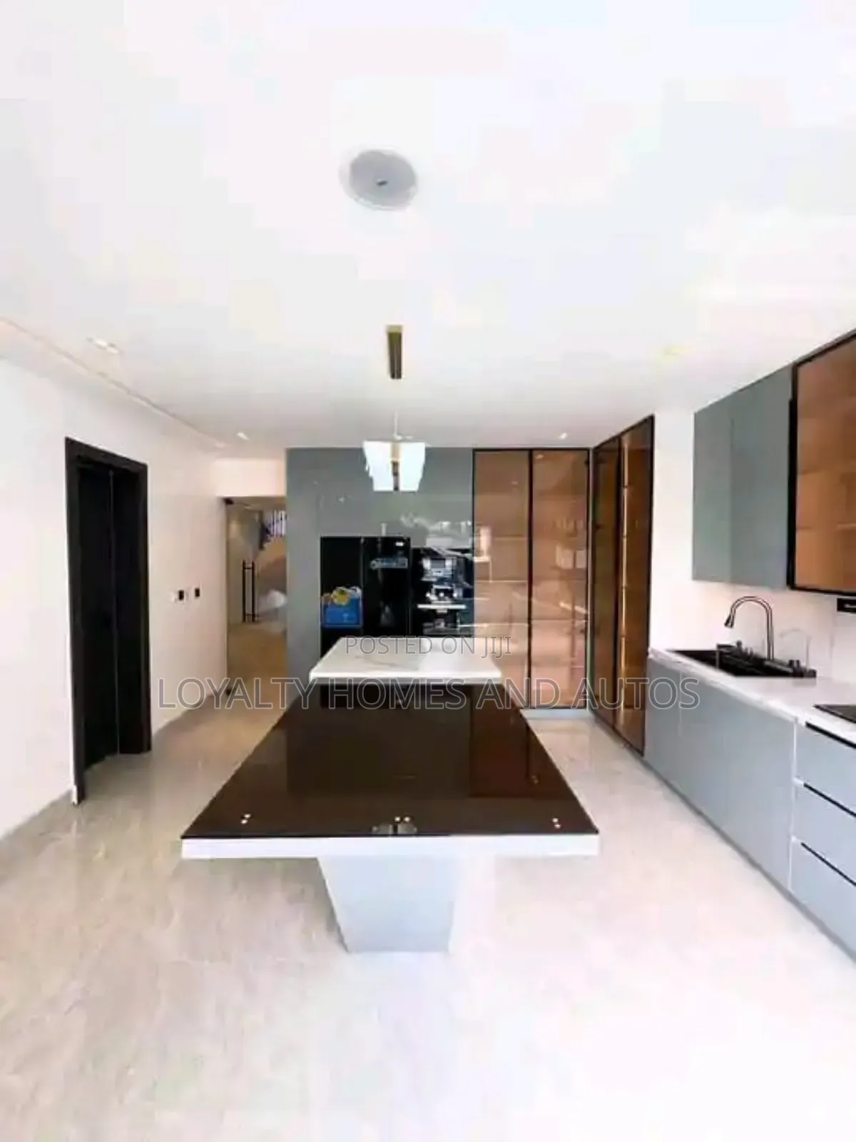 Furnished 5bdrm Duplex in Lekki for sale in Lekki