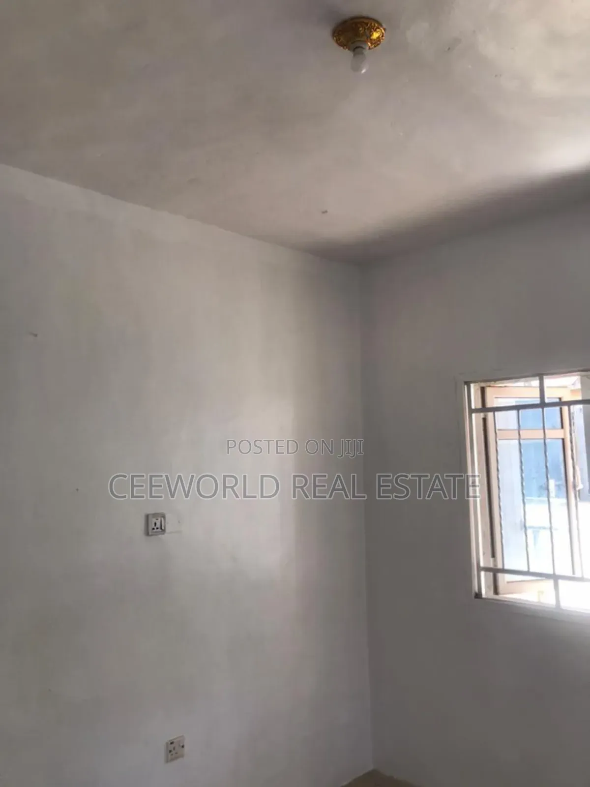 3bdrm Apartment in Orange Gate Oluyole for rent in Oluyole Estate