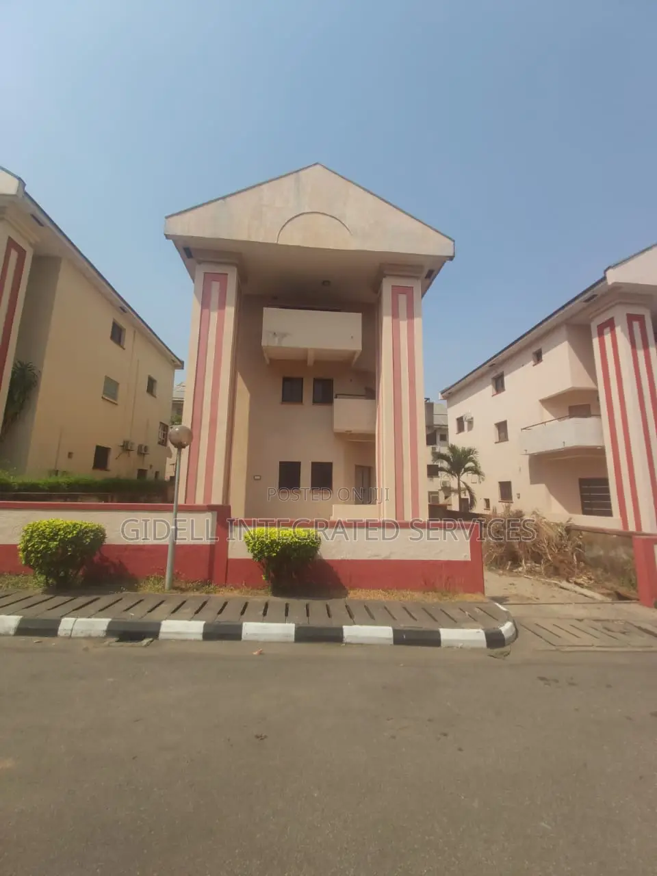 4bdrm Duplex in Maitama for sale in Maitama